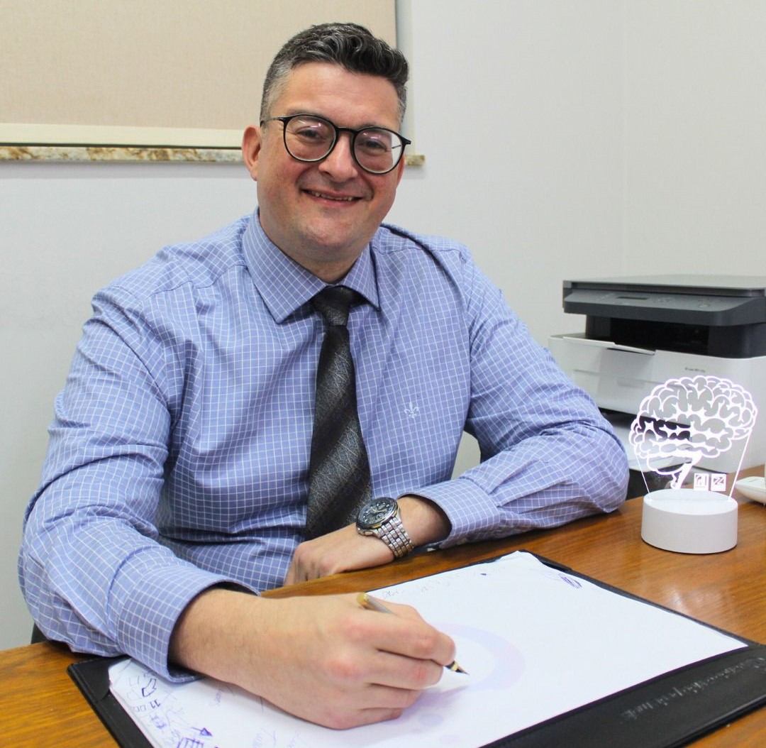 TÁCITO RIBEIRO COSTA NETO